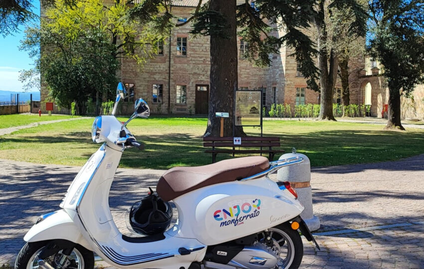 Freedom - Tour Libero del Monferrato in Vespa